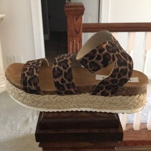 Steve Madden Platform Sandal